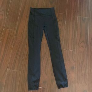 Black Lululemon Leggings with pockets